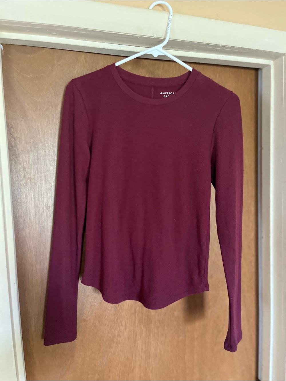 American Eagle Outfitters Women's Long Sleeve Crewneck Top - Burgundy